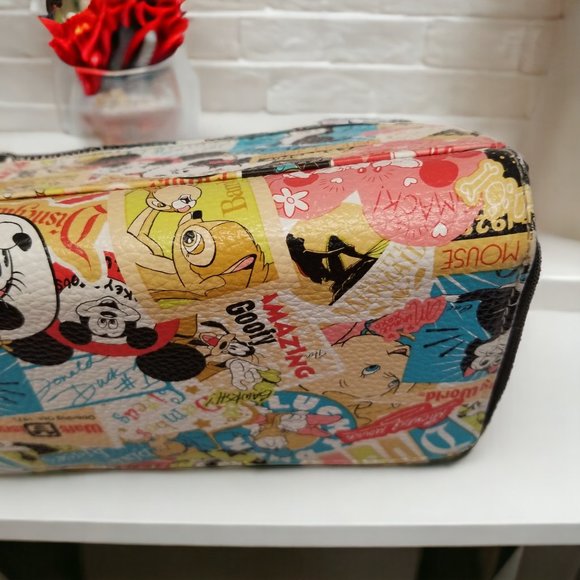 Mickey Mouse & Friends Wallet Colorful Disney Parks Classic Faux Leather Wallet - Picture 13 of 16